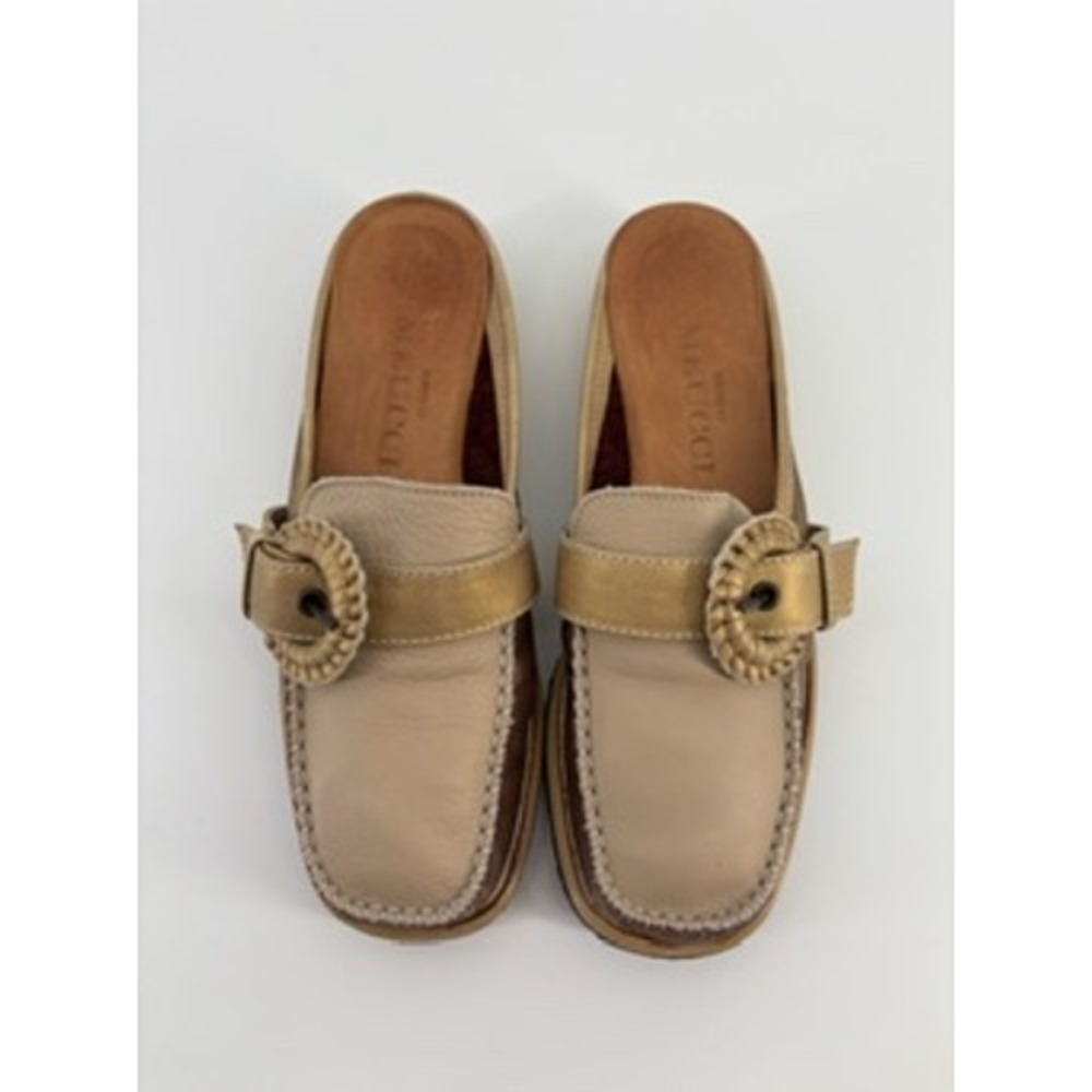 Meucci Women Metallic Gold Beige Leather Buckle Mule Slides Low Wedge Shoes 9in